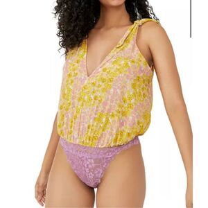 Free People Bare It All Lace Thong Bodysuit sz Med